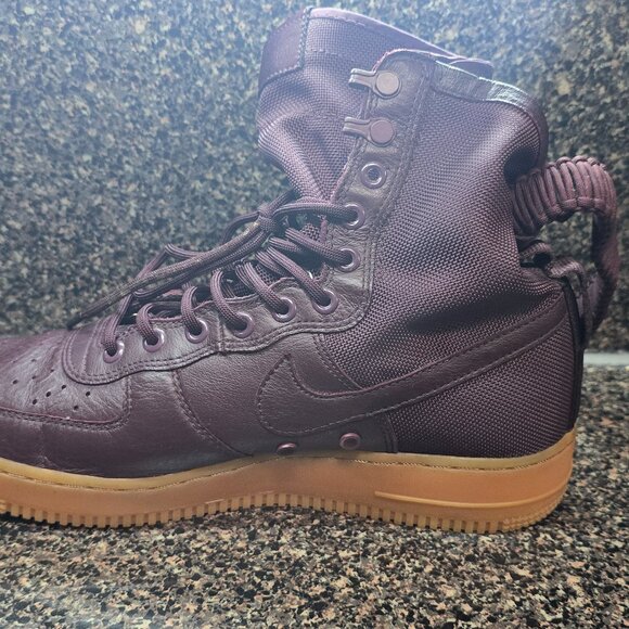 Nike SF Air Force 1 Mens 9.5 Deep Burgundy High Top Sneaker Shoe Boot 864024-600 main image 4
